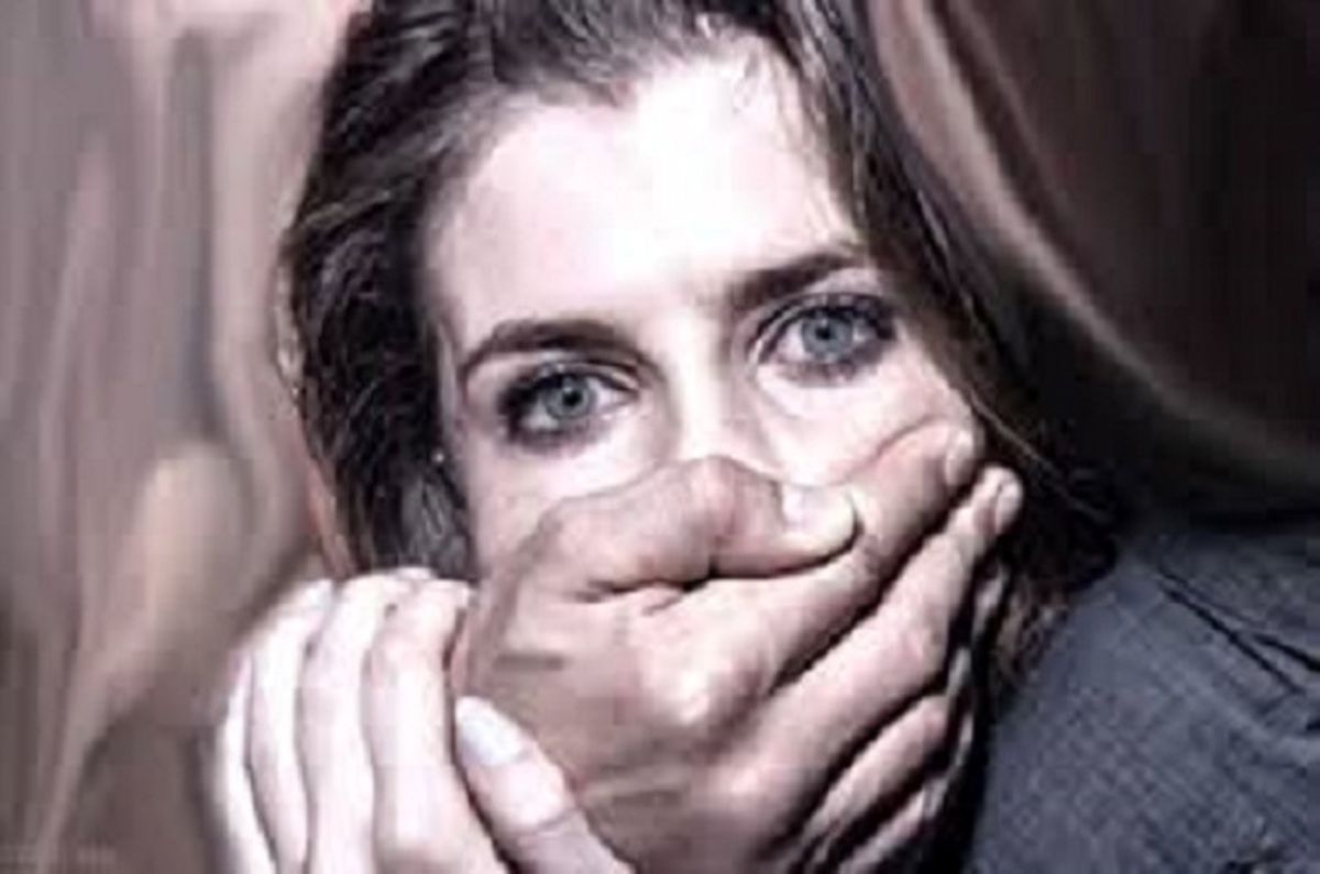 رابطه جنسی زوری ناپدری شیطان صفت با دخترش / مادر چه دید؟! + عکس