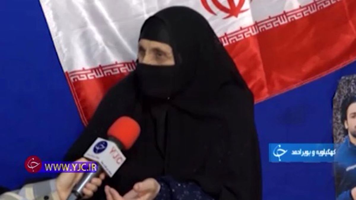 ویدیئو جنجالی یک پیرزن که از ابراز علاقه اش نسبت به فرهاد مجیدی می گوید ....