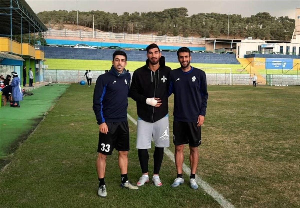 مهاجم سانتاکلارا چشم انتظار پاسخ سرمربی/ مغانلو پرسپولیسی میشود؟