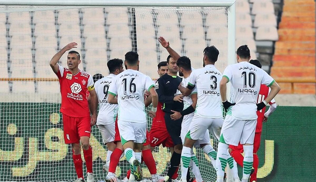 پرسپولیس بیمحروم به دربی میرسد؟
