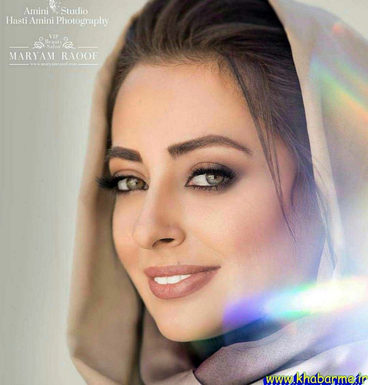 ساعت لاکچری نفیسه روشن
