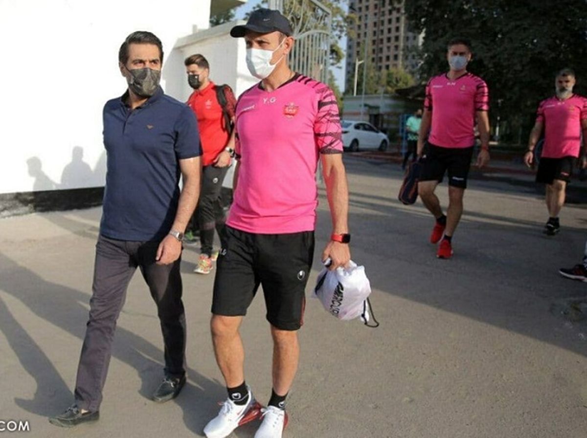 عصبانیت گلمحمدی از مهاجم استقلالی | جزئیات